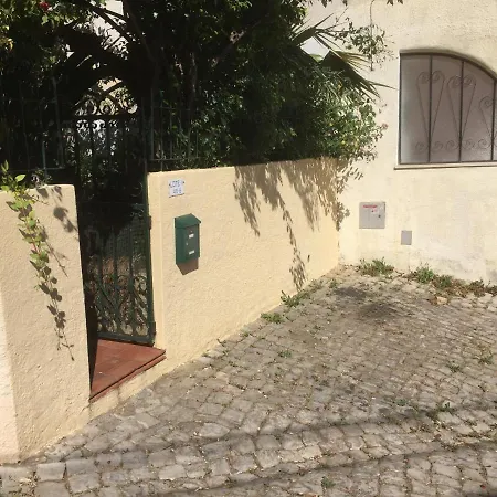 Studio With Garden * לאגוּ‏ש